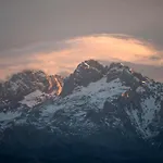 Pulieru - Picos De Europa Views, Designed For Seasons 펜션