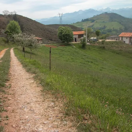 Pulieru - Picos De Europa Views, Designed For Seasons Onís