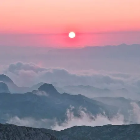 Pulieru - Picos De Europa Views, Designed For Seasons Vakantiehuis Onís