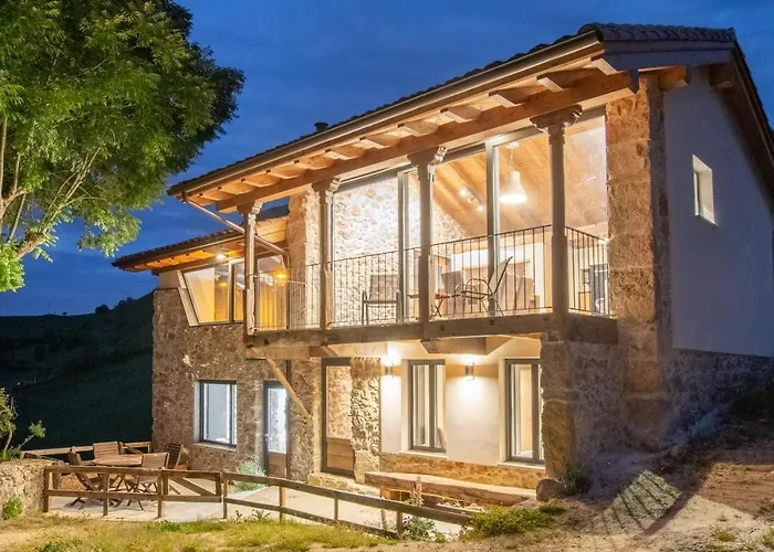 Pulieru - Picos De Europa Views, Designed For Seasons Onís