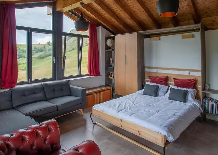 Pulieru - Picos De Europa Views, Designed For Seasons Onís